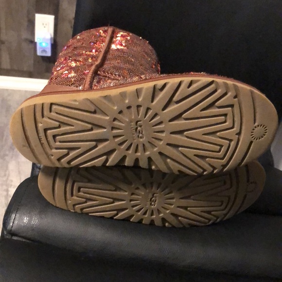 UGG Sequin Boot woman’s size 8 - Picture 8 of 13